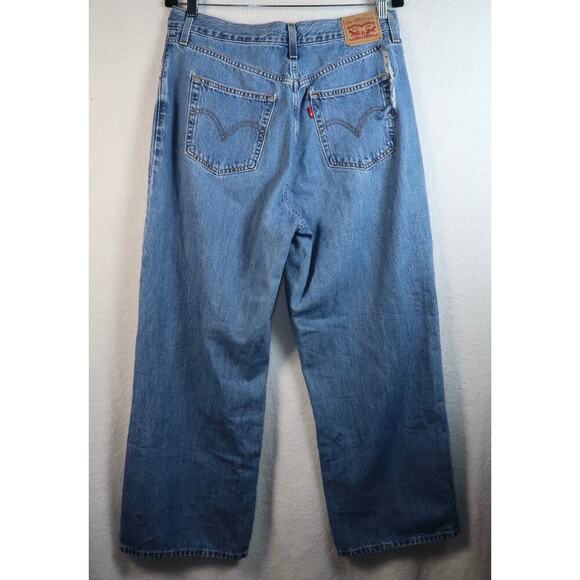 Levi’s High Waisted Straight Size 32 x 27 Distressed Side Butt R Red Tab - Picture 4 of 9